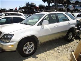 2000 LEXUS RX300, 3.0L AUTO 4WD , COLOR WHITE, STK Z15933